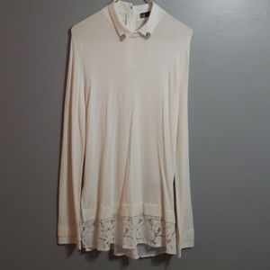NWT Stella & Lorenzo Sweater W/Lace & Rhinestone